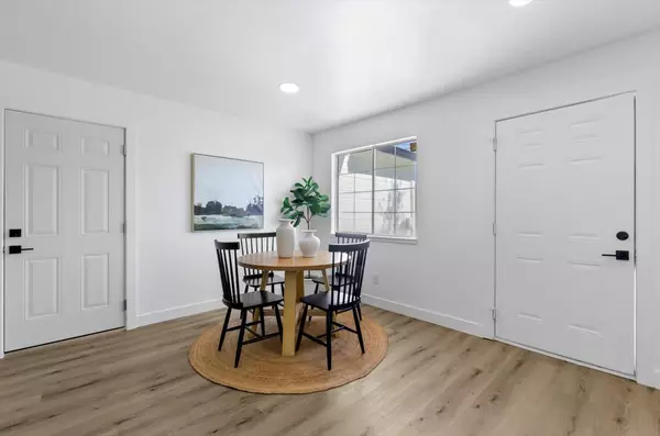 Olivehurst, CA 95961,4317 Twain DR