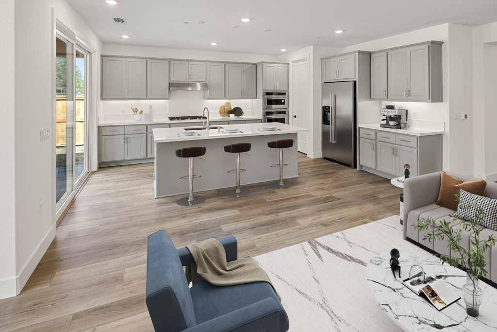 2435 Briar Meadows CIR, Auburn, CA 95603