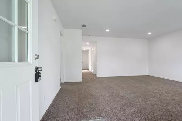 Stockton, CA 95207,2618 Buttonwillow AVE