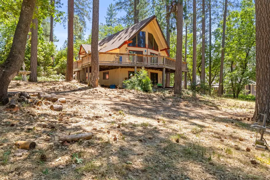 4450 Edgewater DR, Greenwood, CA 95635