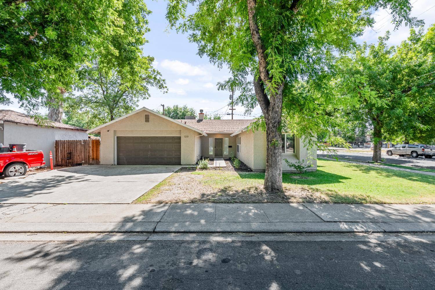Modesto, CA 95350,1319 Ronald AVE