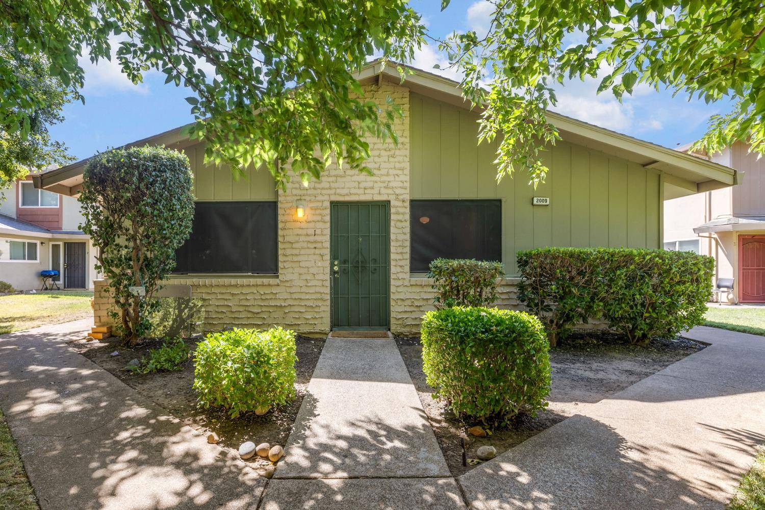 Rancho Cordova, CA 95670,2009 Benita Dr. #1