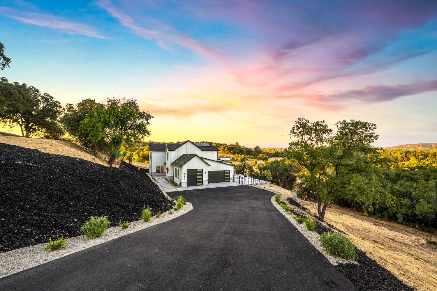 3939 Dawn DR, Loomis, CA 95650