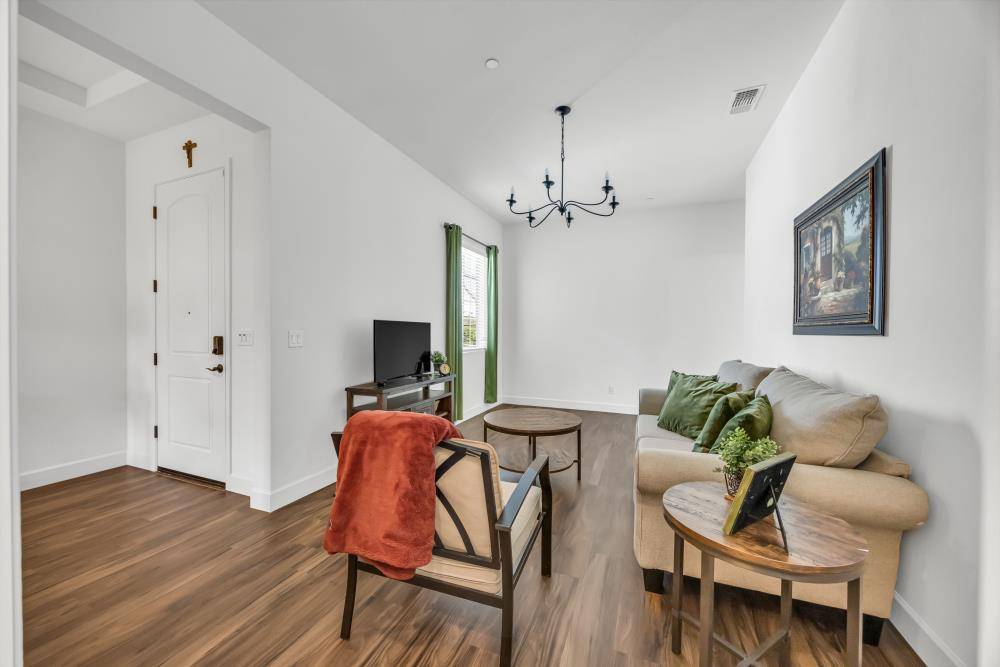 El Dorado Hills, CA 95762,6057 Tanner WAY