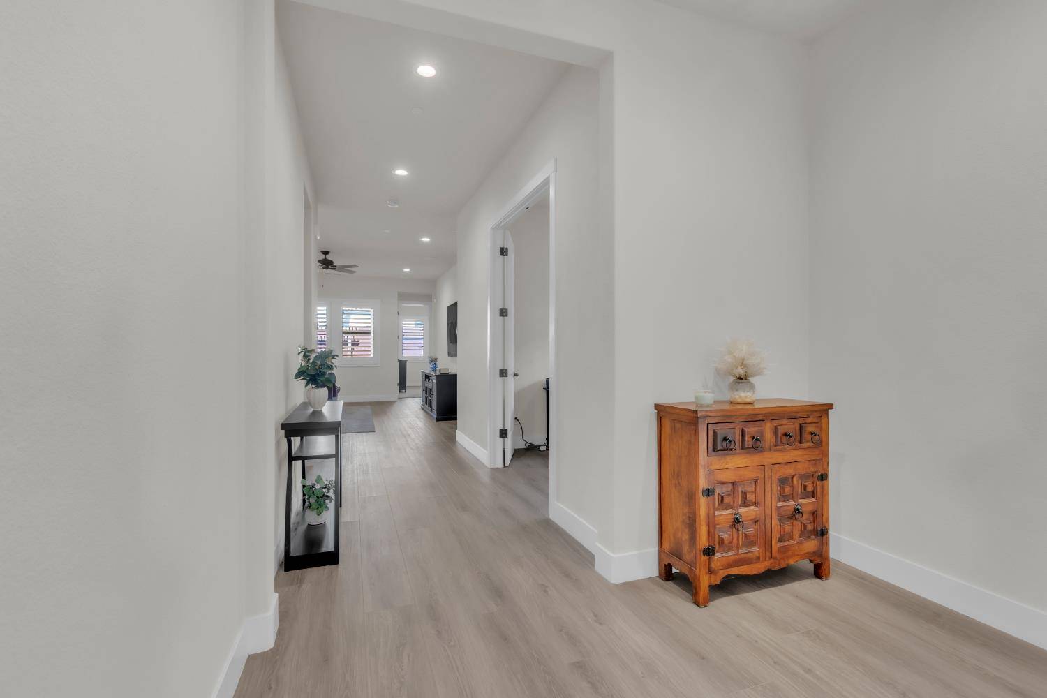 Folsom, CA 95630,3520 Deer Park DR
