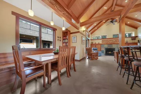 Volcano, CA 95689,25521 Wildflower DR