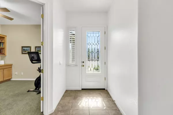 Elk Grove, CA 95624,9688 Pasture Rose CT