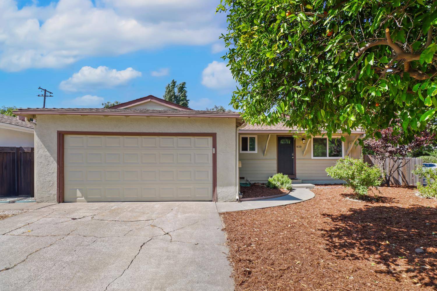 Davis, CA 95616,1629 Pacific DR