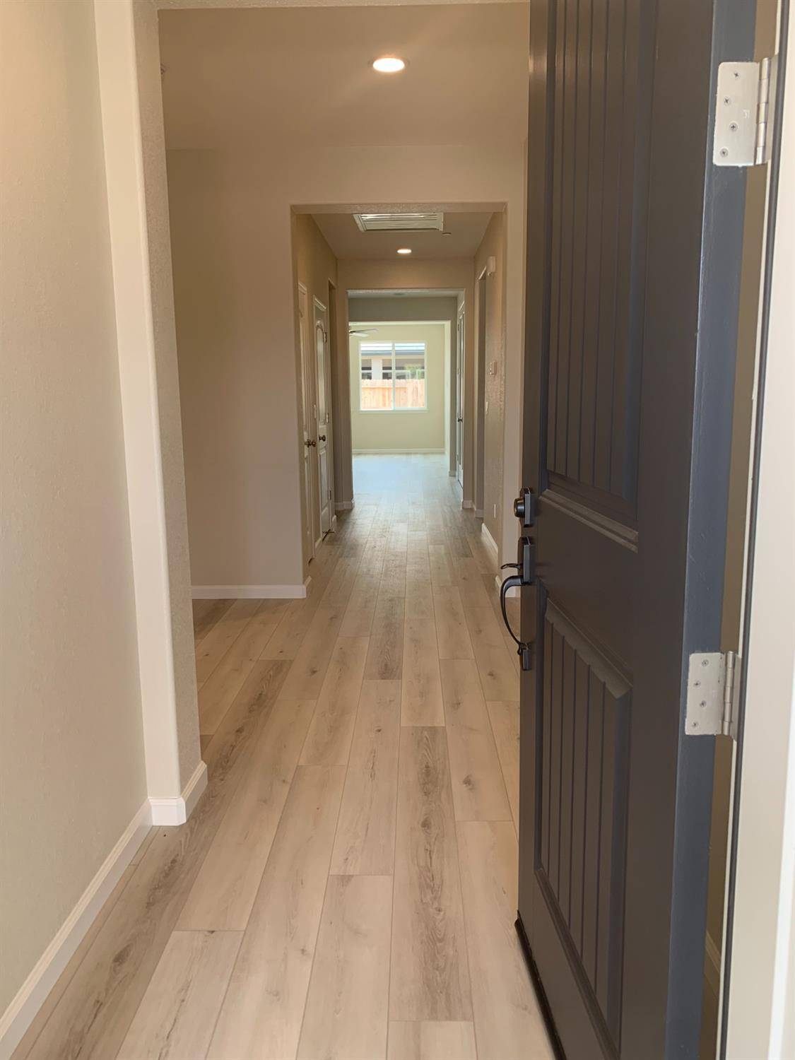 Manteca, CA 95337,1325 Veteran ST