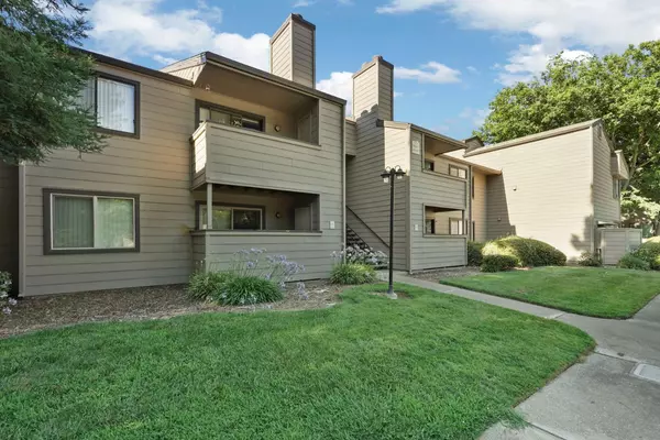 Sacramento, CA 95826,3715 Tallyho DR #60