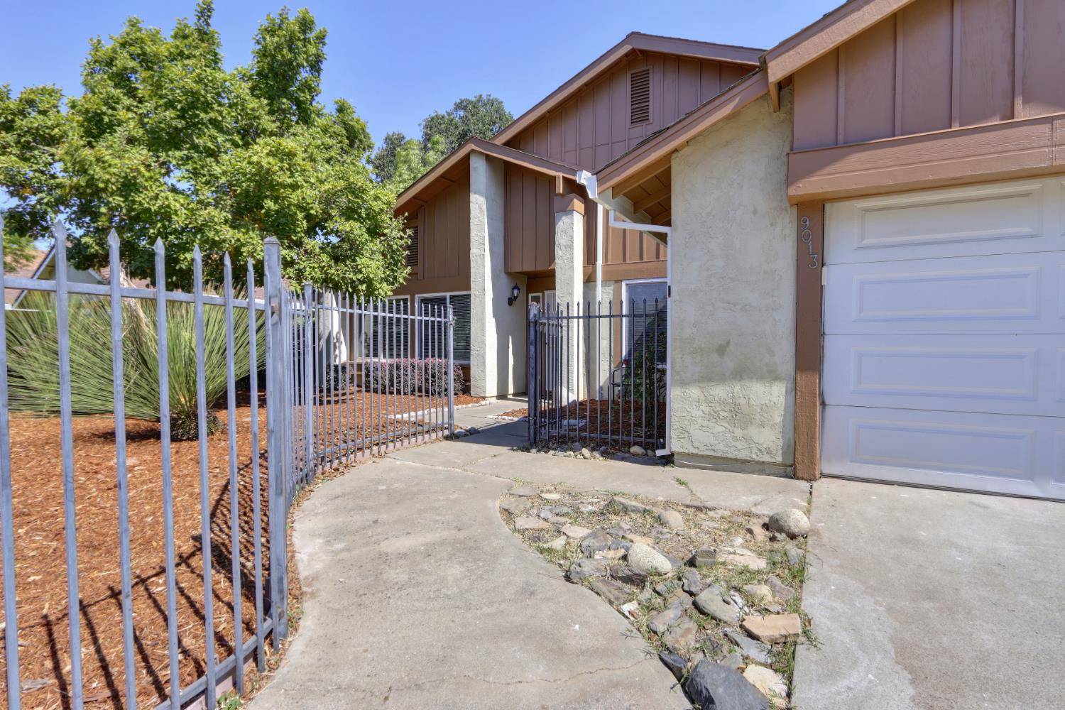 Elk Grove, CA 95624,9013 MEADOWSWEET WAY
