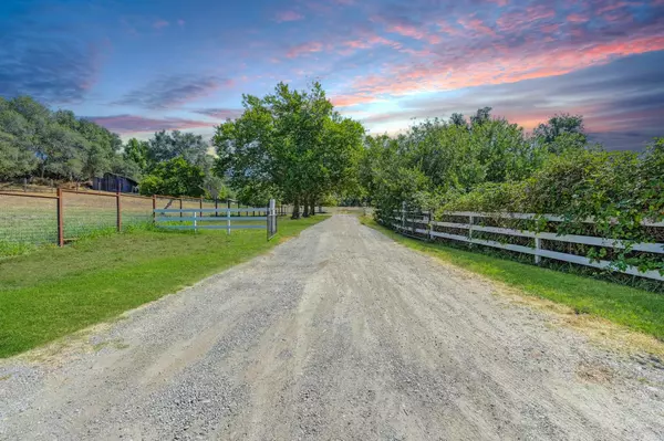 1200 Gold Hill RD, Newcastle, CA 95658
