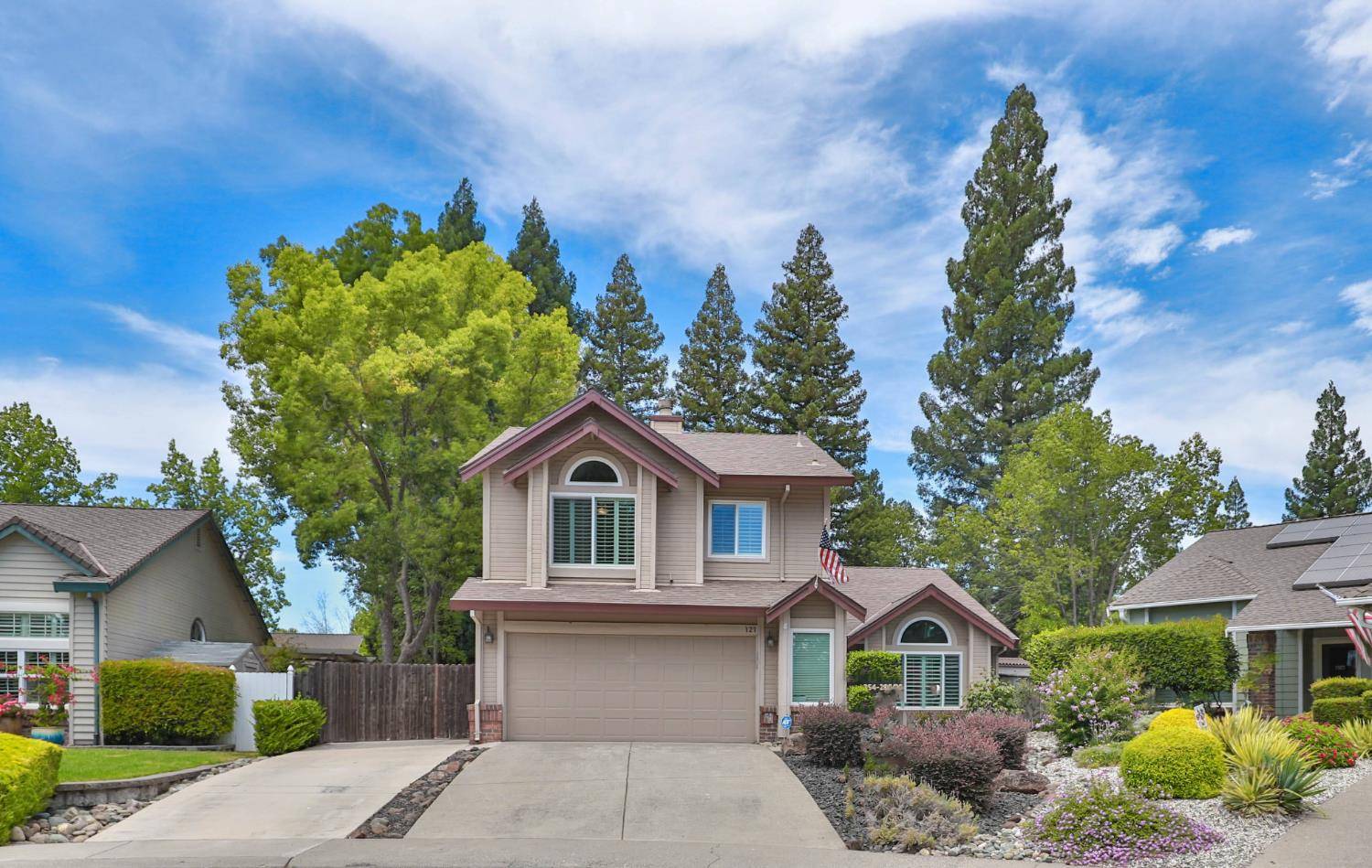 Folsom, CA 95630,121 Chesterfield WAY