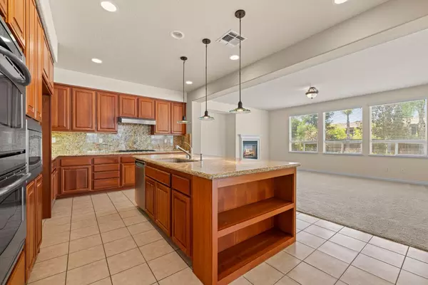 Carmichael, CA 95608,3713 Gibbons Pkwy