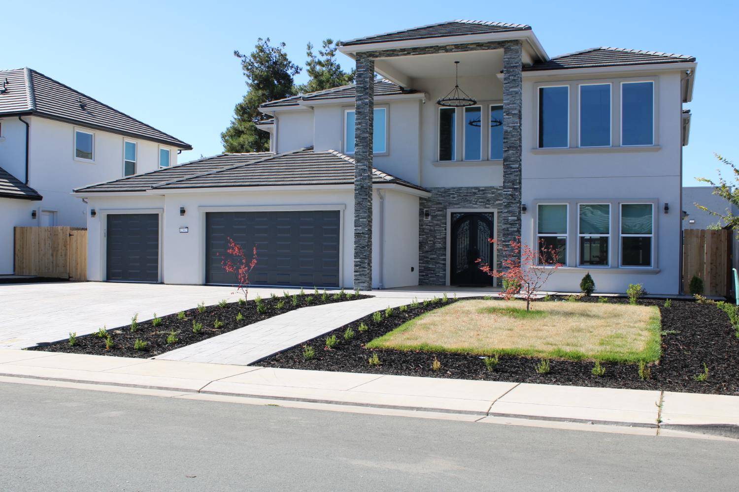 Lodi, CA 95240,2362 Interlaken CT