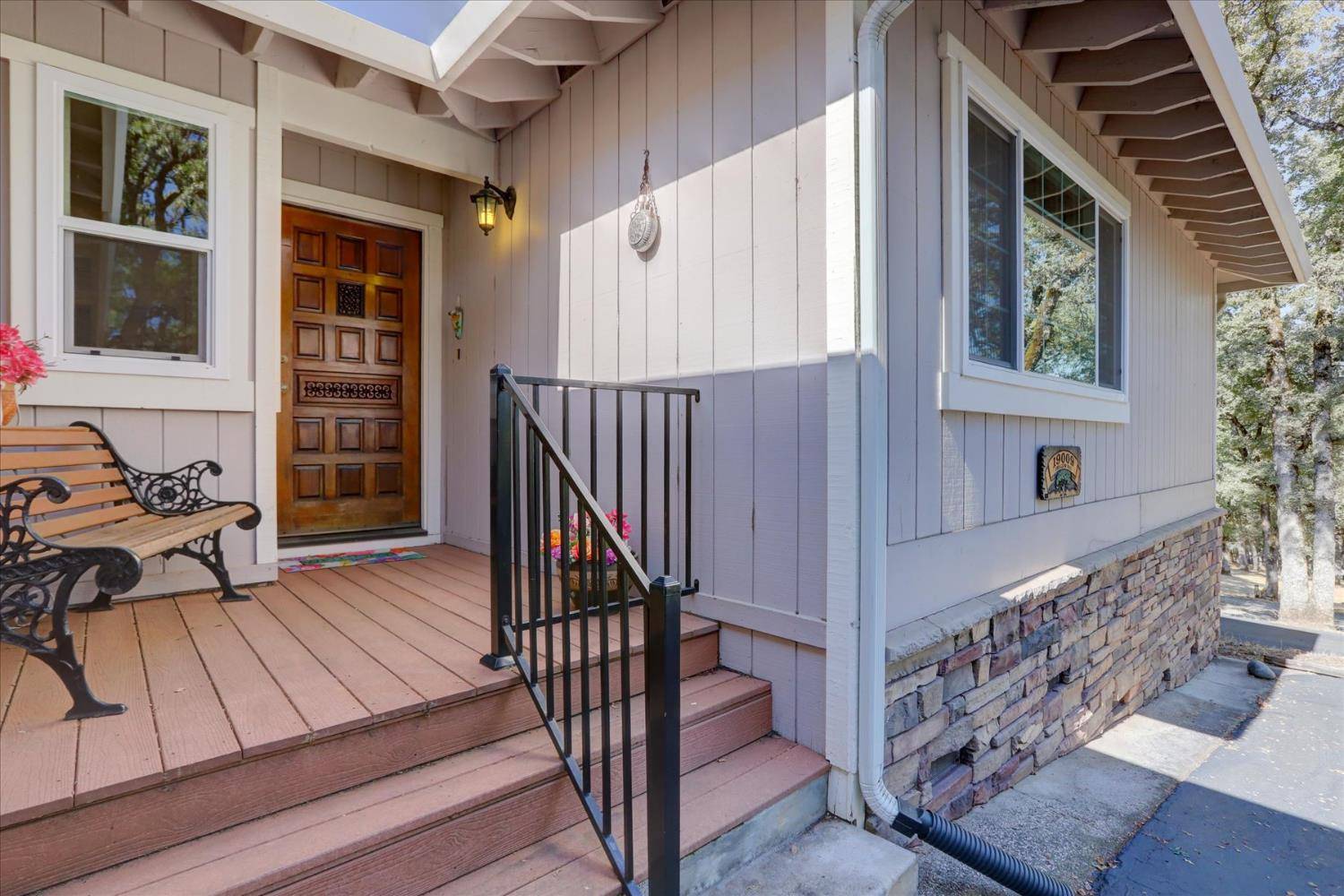 Penn Valley, CA 95946,19009 Swallow WAY