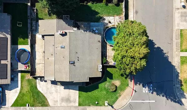 Oakdale, CA 95361,999 River AVE