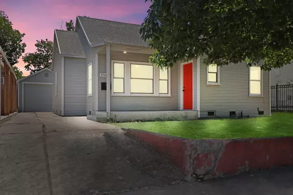2566 Evergreen ST, Sacramento, CA 95815