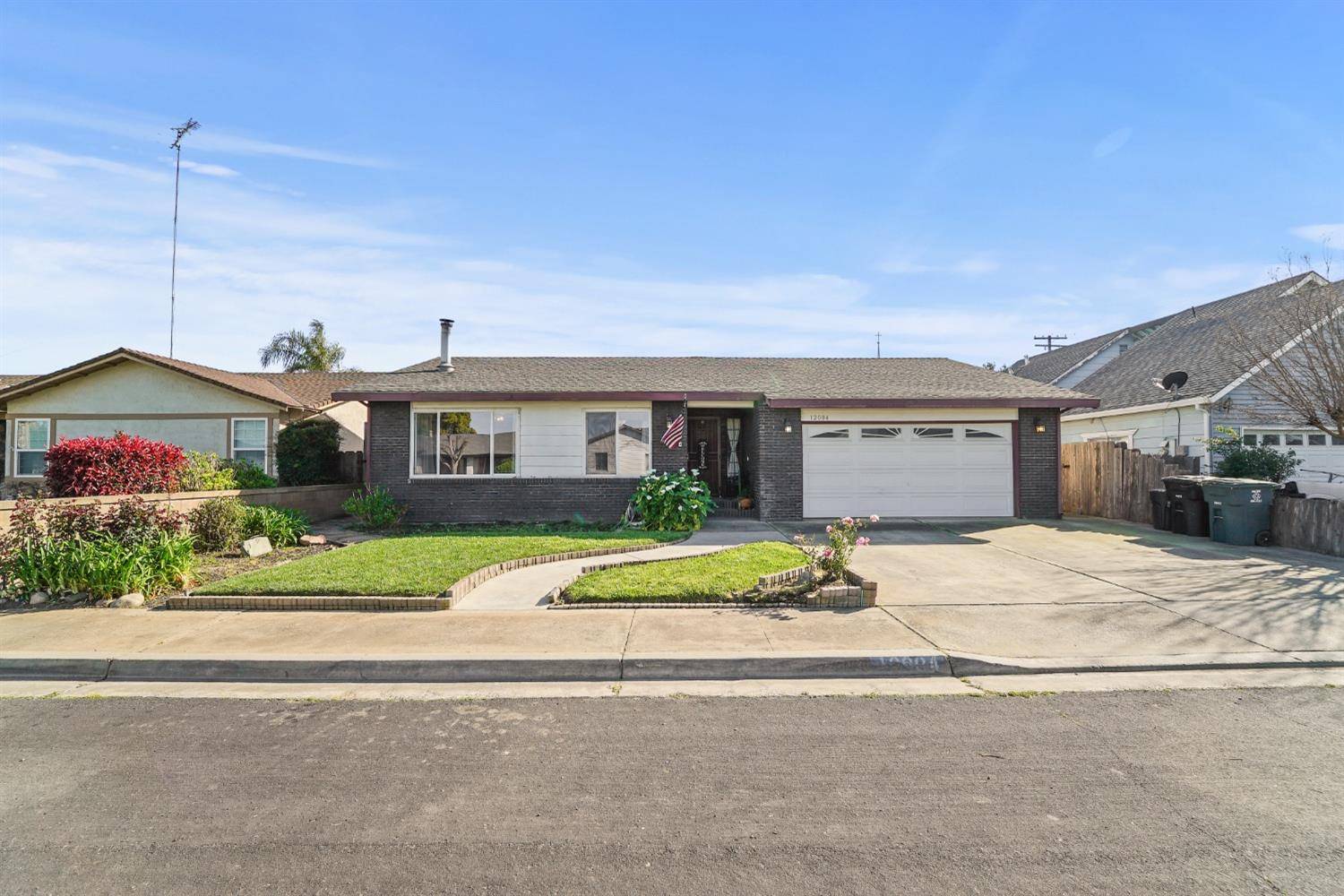 12004 Acosta CT, Waterford, CA 95386