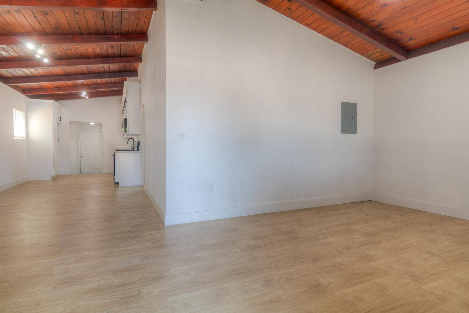 Olivehurst, CA 95961,1897 Mcgowan Pkwy
