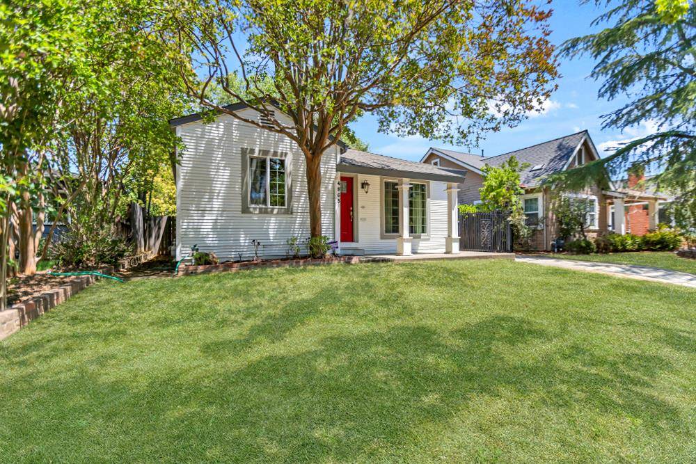 Sacramento, CA 95820,4865 9th AVE