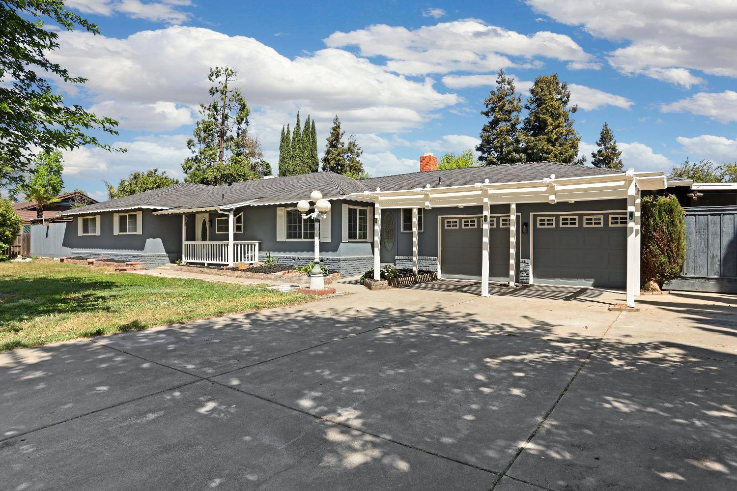 17830 S Austin RD, Manteca, CA 95336