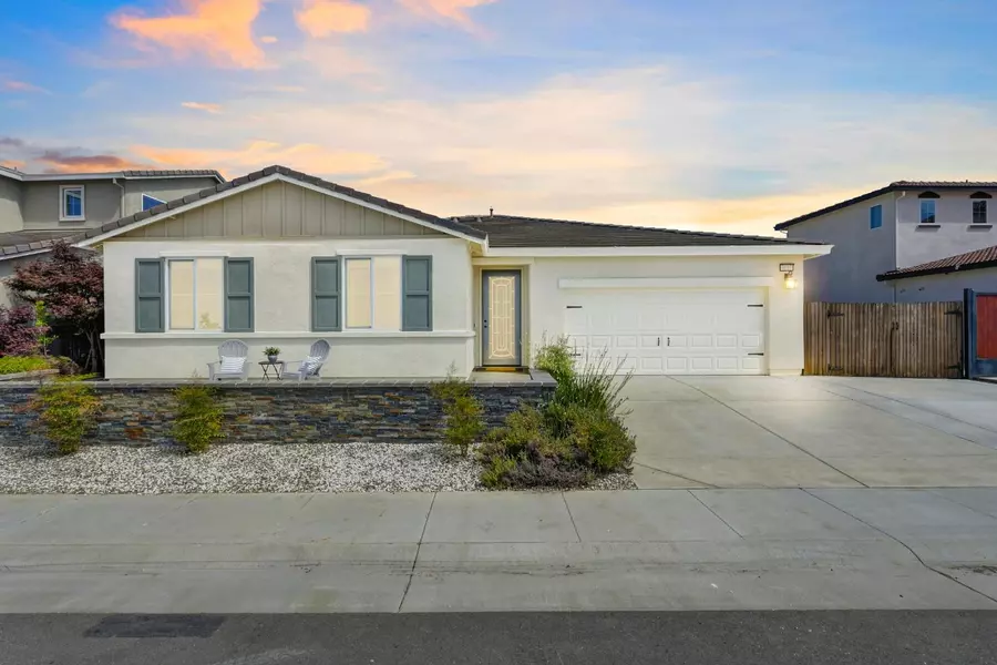 9097 Royal Gorge LOOP, Roseville, CA 95747