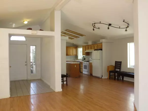 Colfax, CA 95713,155 Treasurton ST