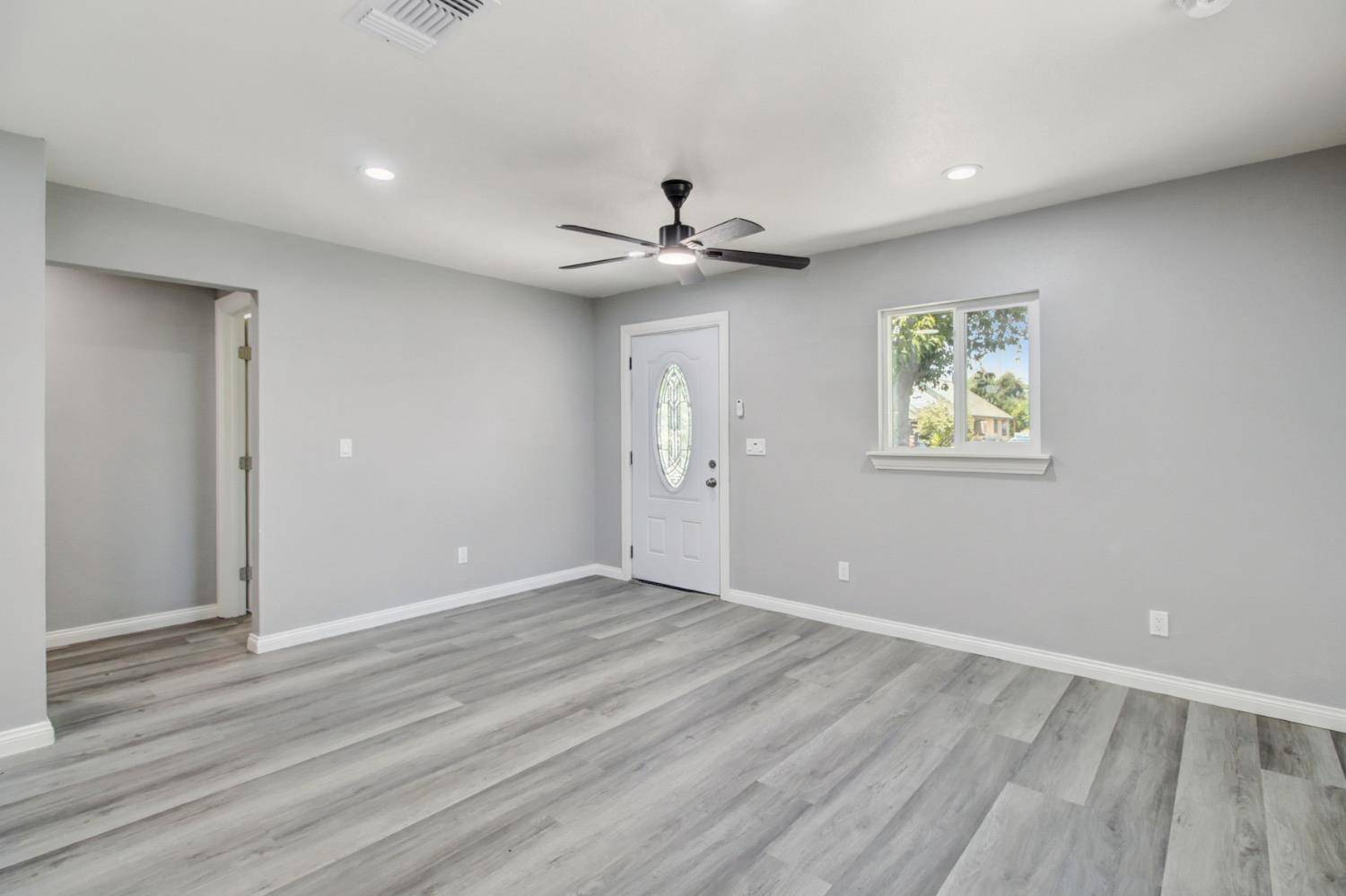 Yuba City, CA 95993,1330 Kean AVE