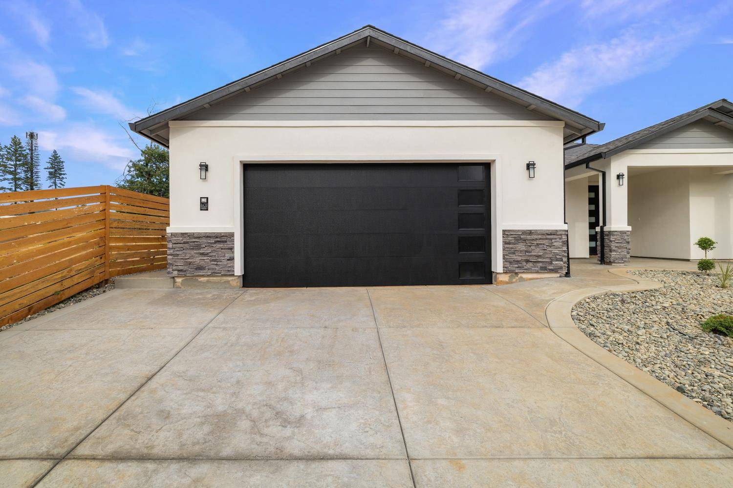 Paradise, CA 95969,6638 Dolores DR