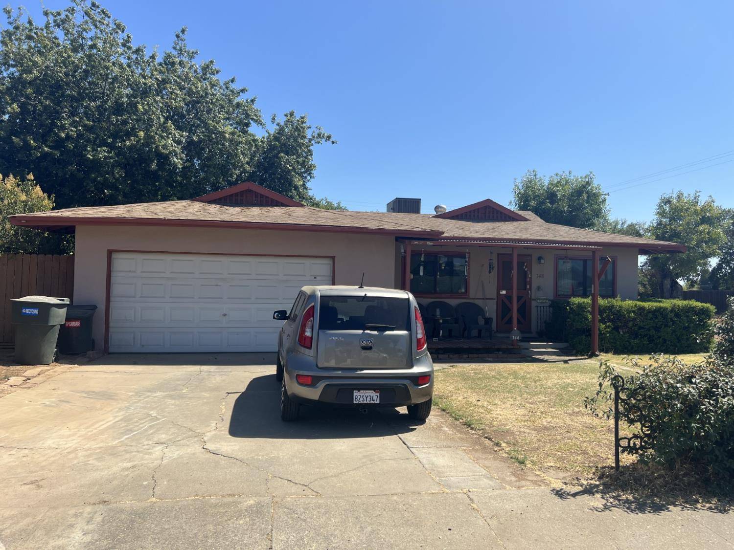 Rio Linda, CA 95673,348 Chisum AVE