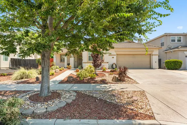 Woodland, CA 95776,737 Farnham AVE