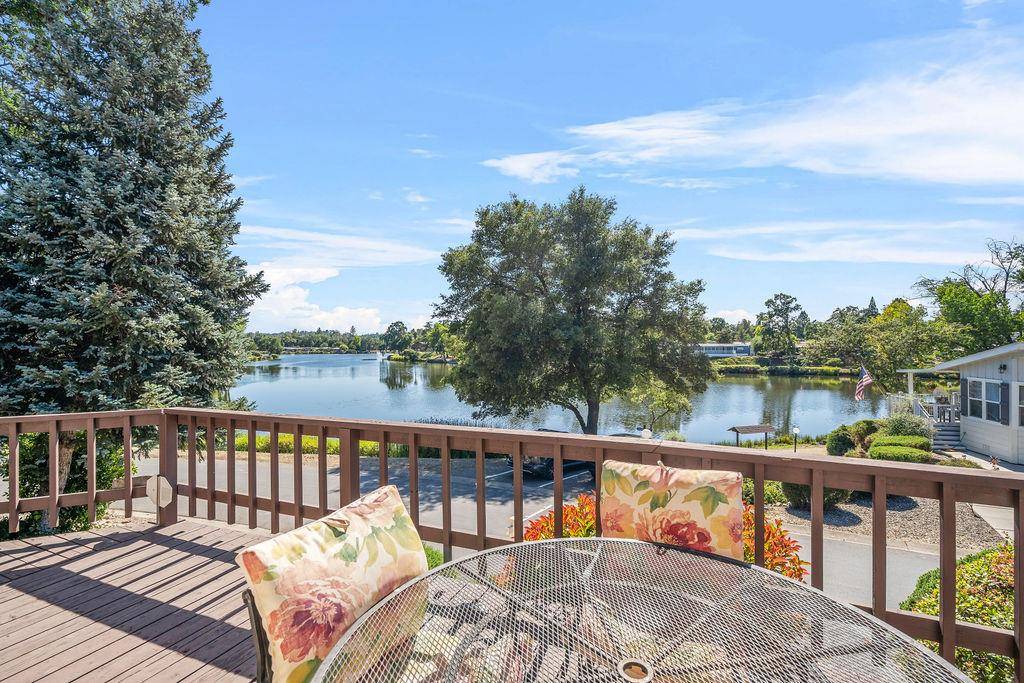 Diamond Springs, CA 95619,4380 Patterson DR #201