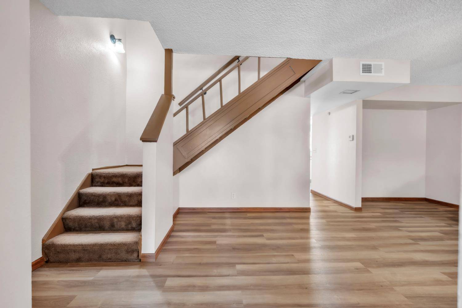 Citrus Heights, CA 95621,5873 Sperry DR
