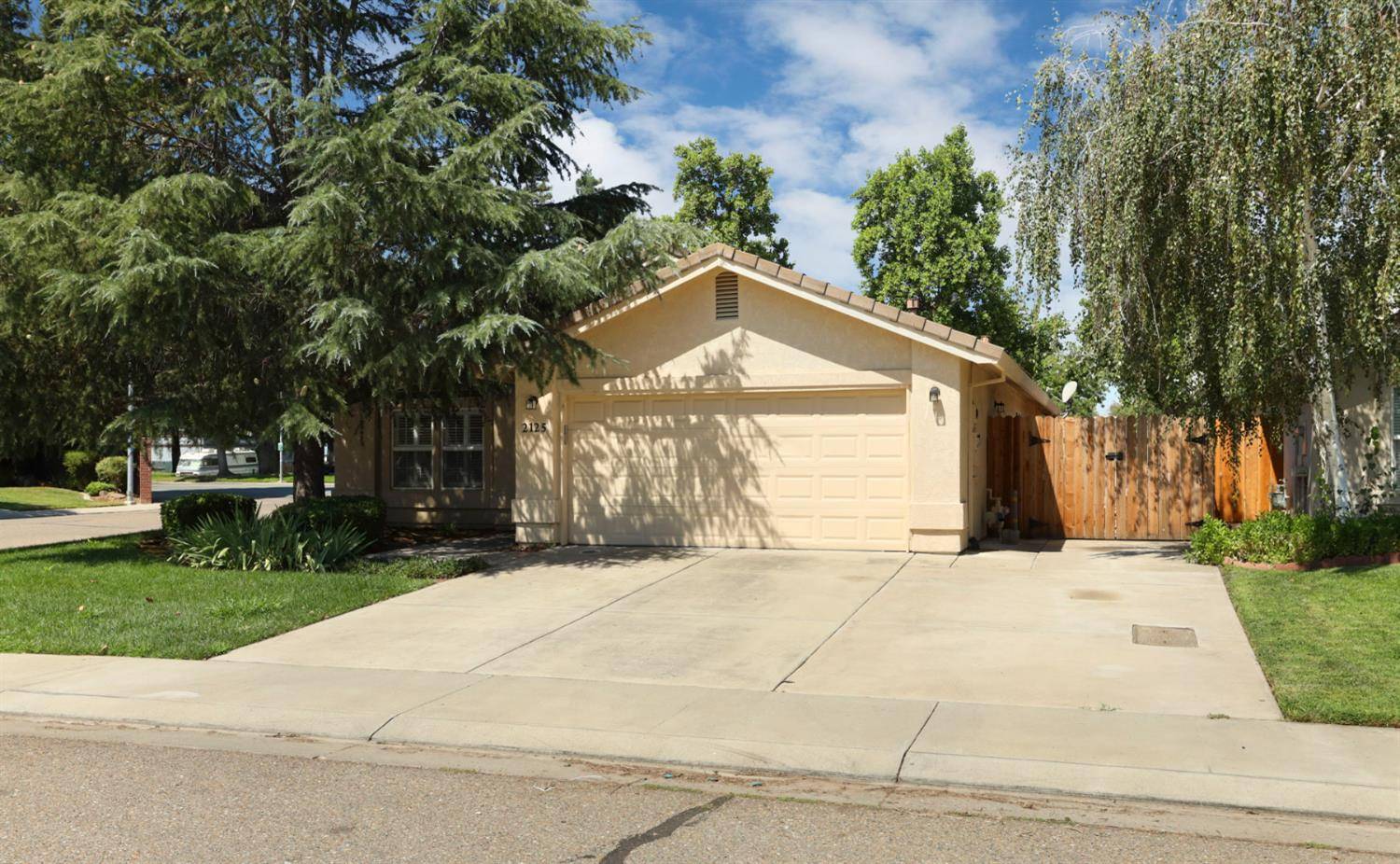 2125 Squire WAY, Lodi, CA 95240