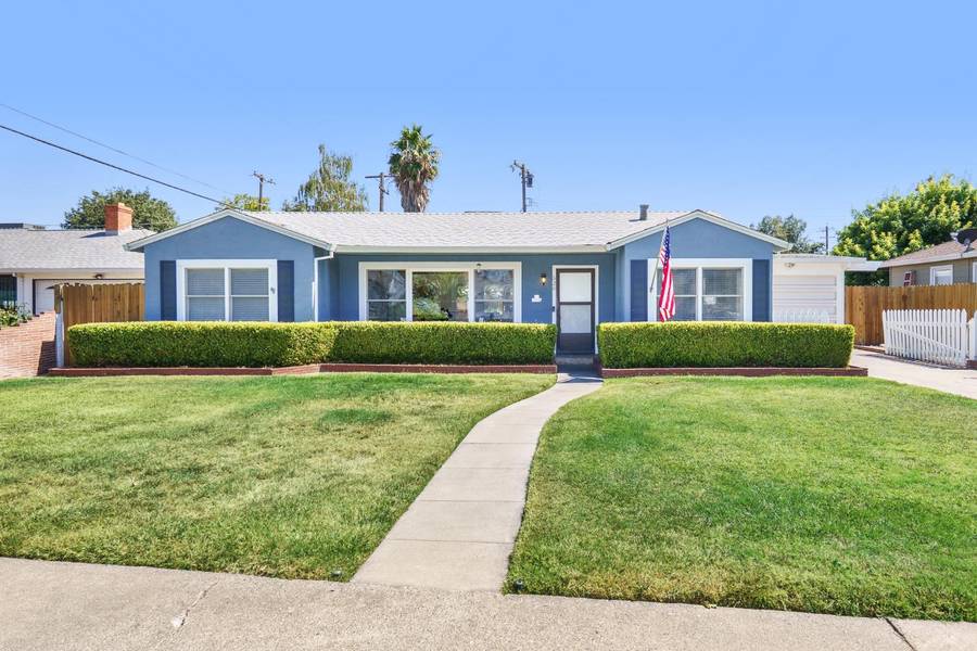 620 Buena Tierra DR, Woodland, CA 95695