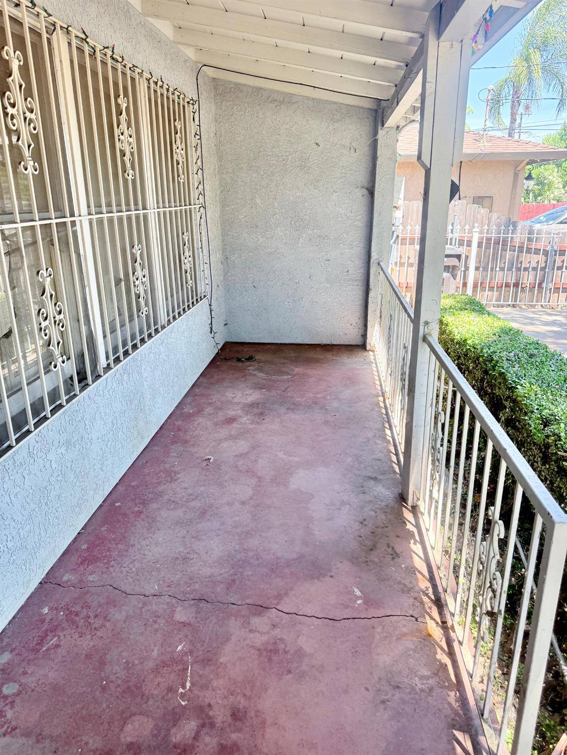 Stockton, CA 95215,411 S Olive AVE