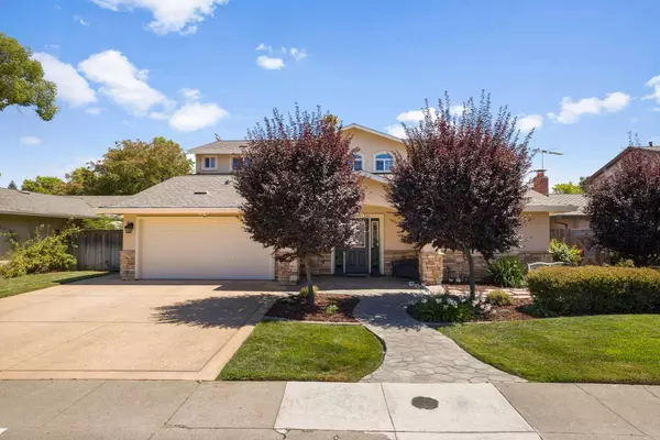 2329 Rogue River DR, Sacramento, CA 95826