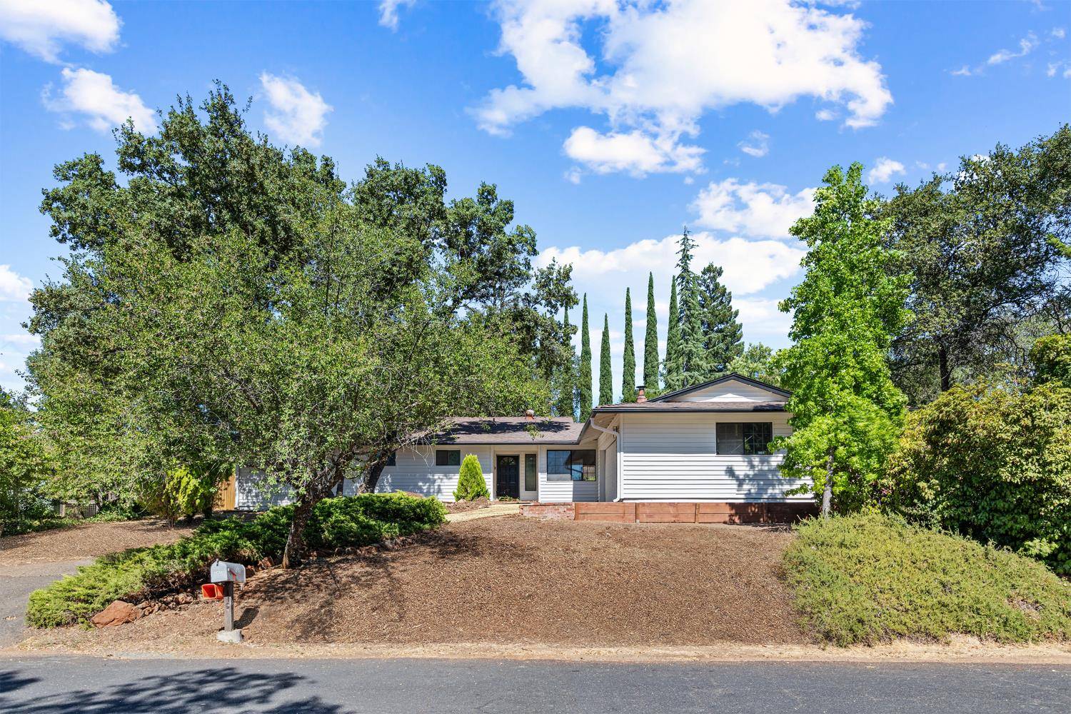3435 La Cienega WAY, Cameron Park, CA 95682
