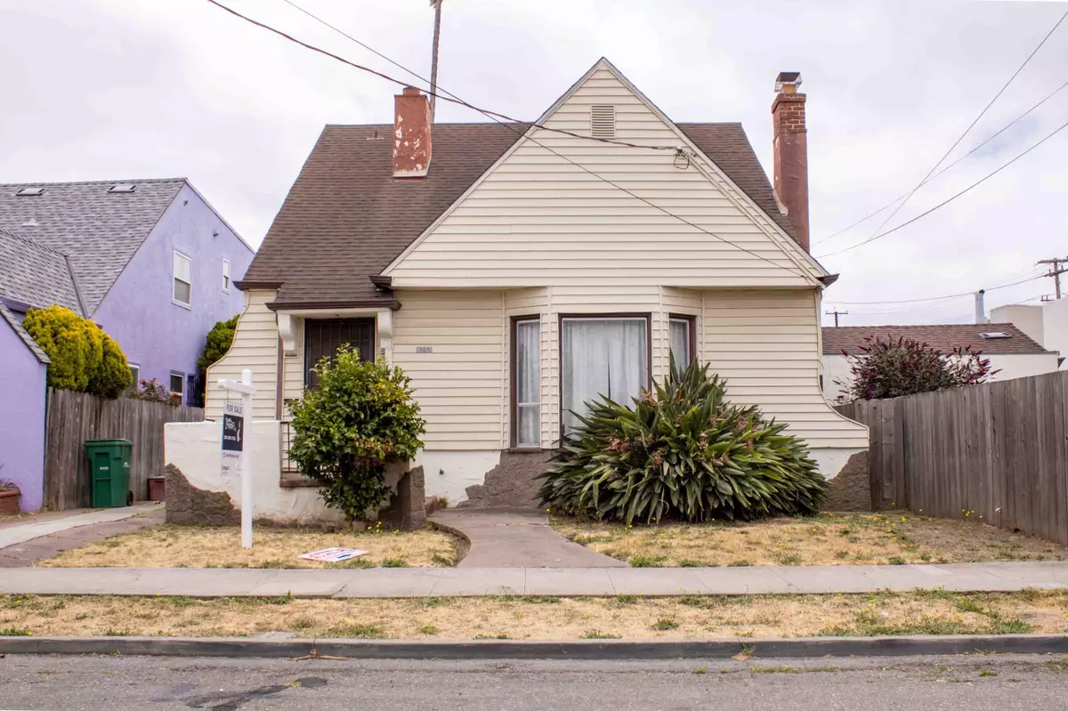 Oakland, CA 94603,1818 108th AVE