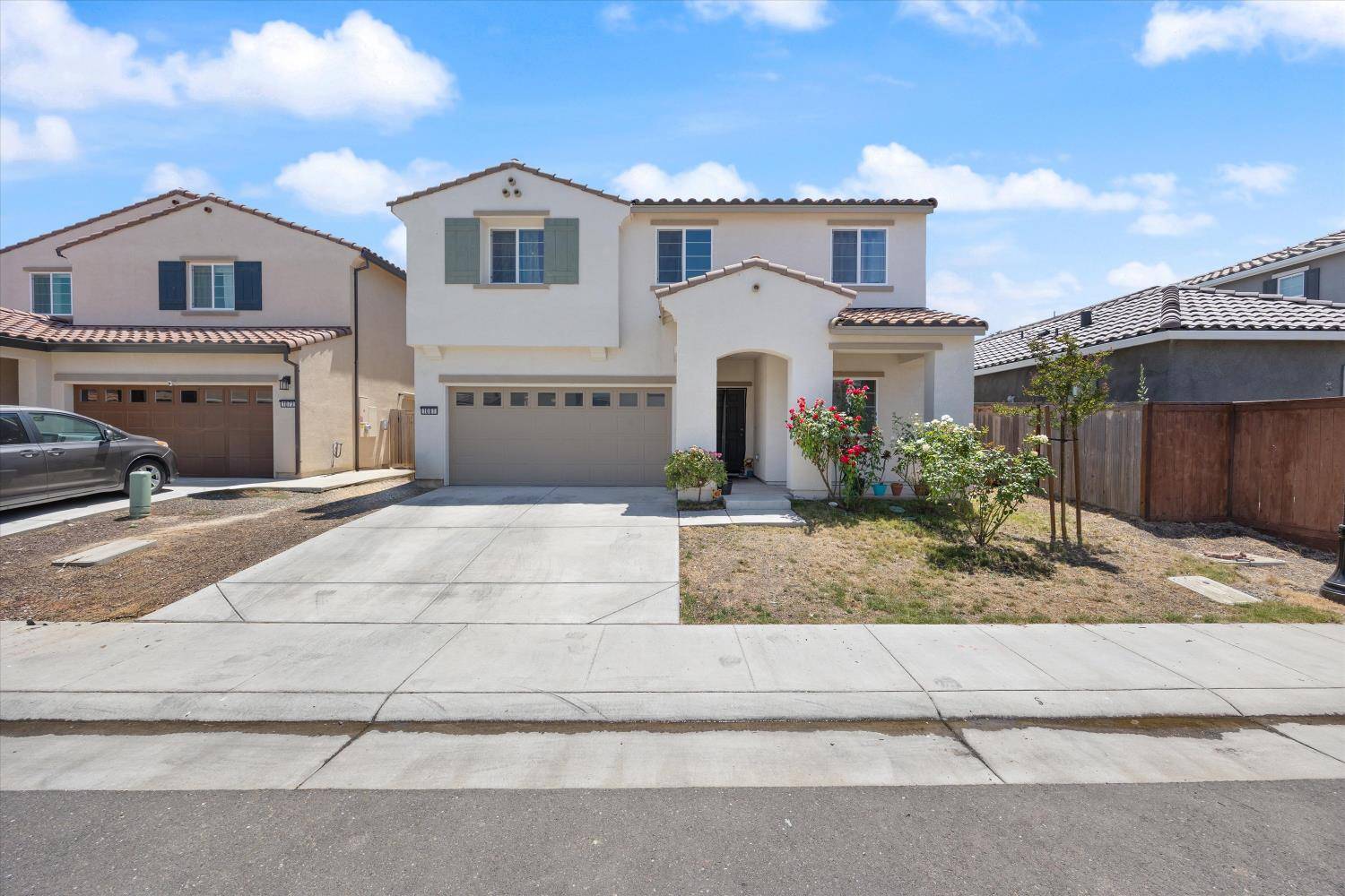 1081 stargate DR, Roseville, CA 95747