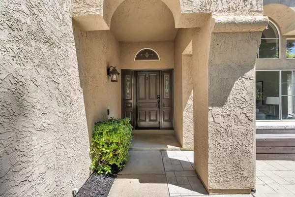 Folsom, CA 95630,406 S Lexington DR