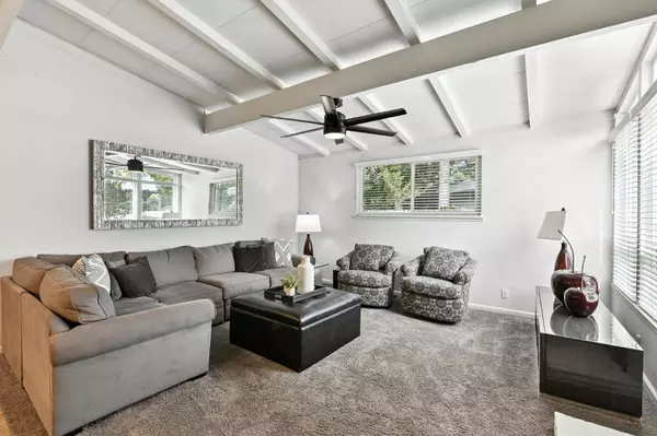Carmichael, CA 95608,2517 Greenfield WAY