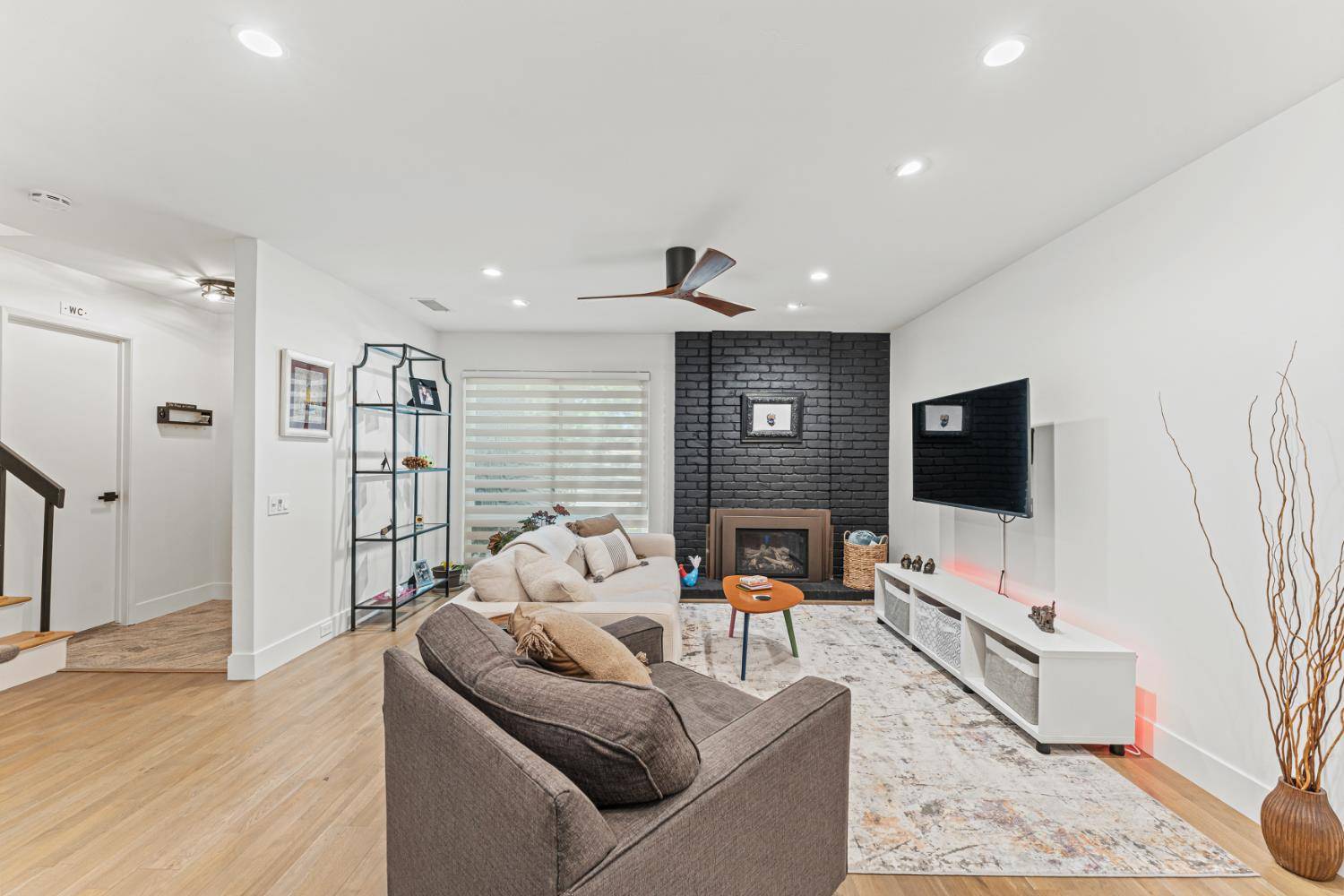 Sacramento, CA 95825,712 Elmhurst CIR