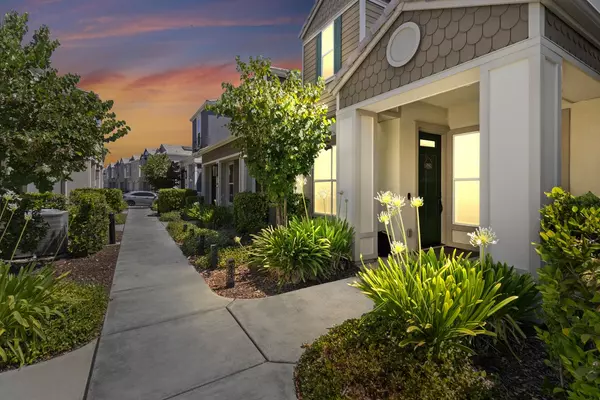 West Sacramento, CA 95691,3286 Owl CT