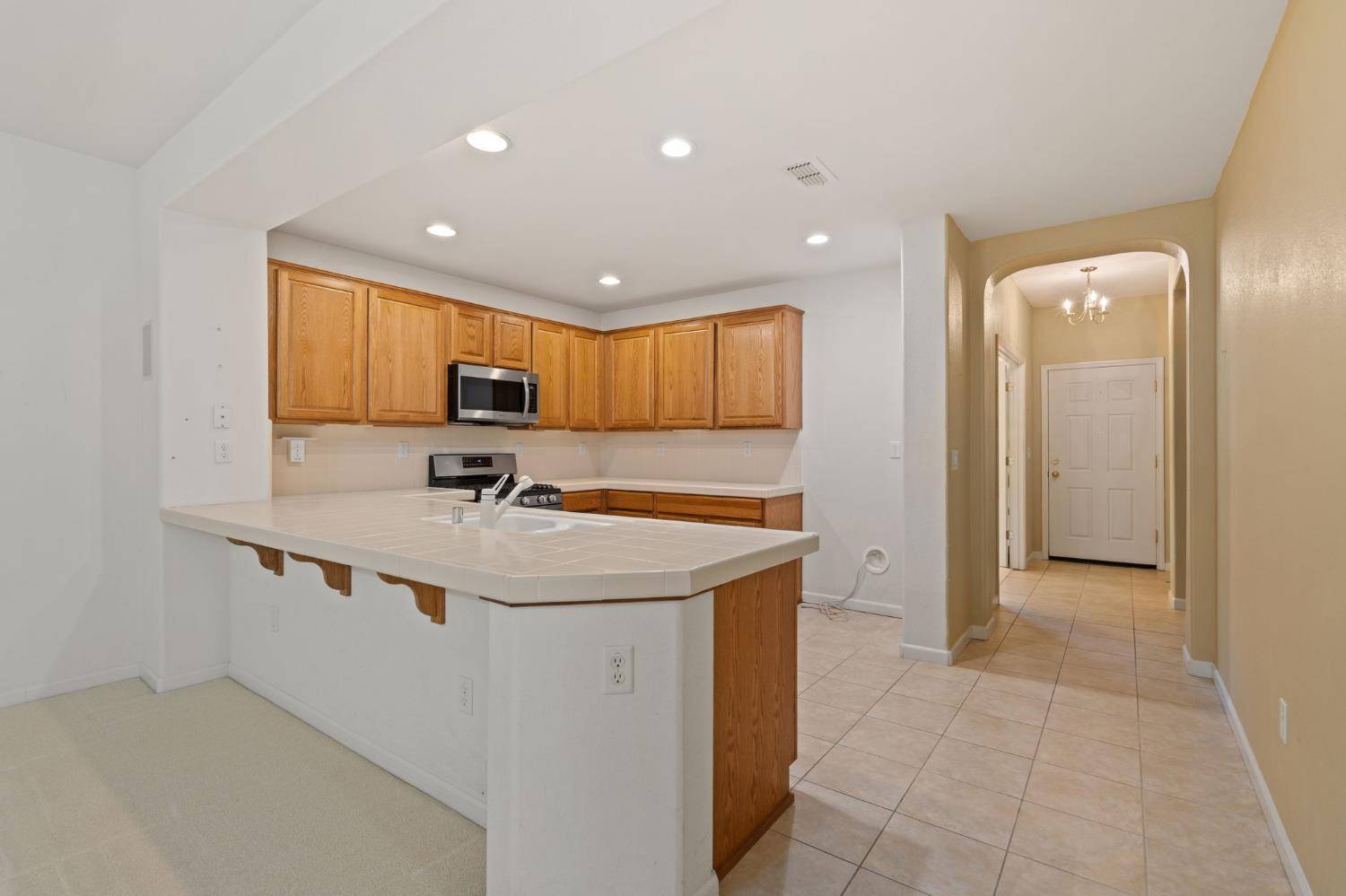 Sacramento, CA 95835,2410 Rose Arbor DR