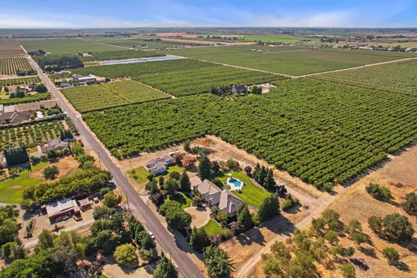 1289 Mettler RD, Lodi, CA 95242