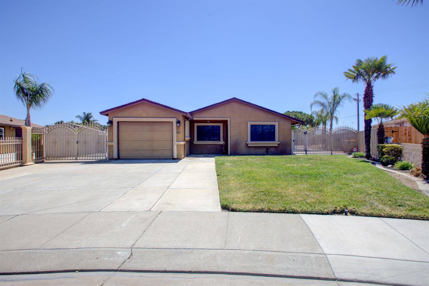 Lathrop, CA 95330,468 Aztec LN