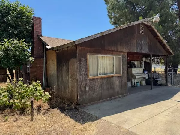 1811 Santa Clara AVE, Chico, CA 95928