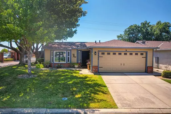 Sacramento, CA 95828,7422 Sun Point LN